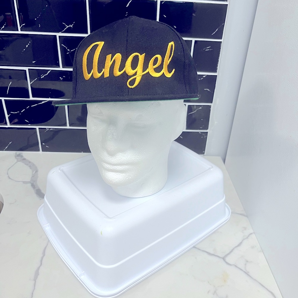 MENS HAT- SNAPBACK